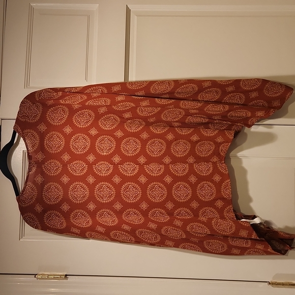 Bohemian shawl with sleeves - Picture 5 of 7